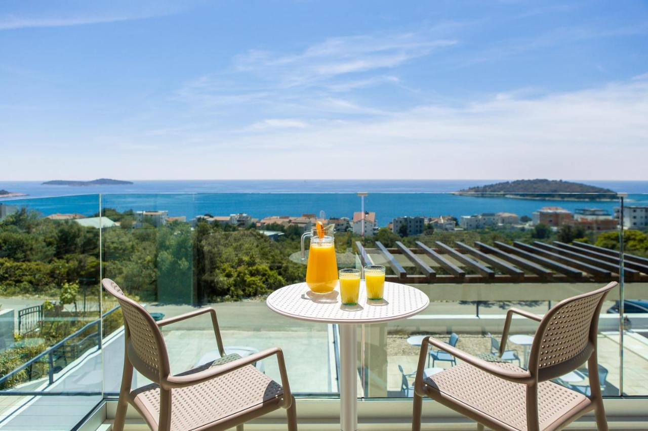 Sun Resort Apartments Zecevo Ngoại thất bức ảnh