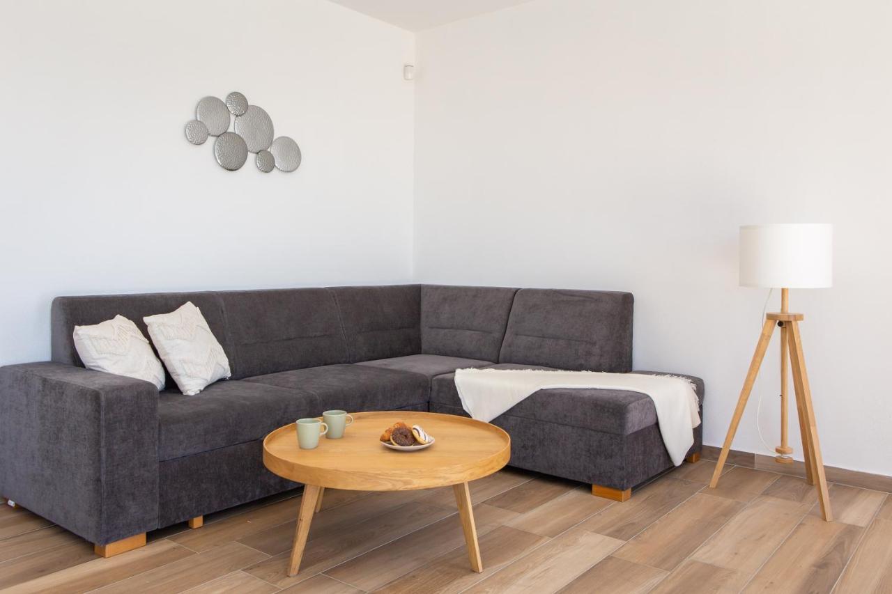 Sun Resort Apartments Zecevo Ngoại thất bức ảnh