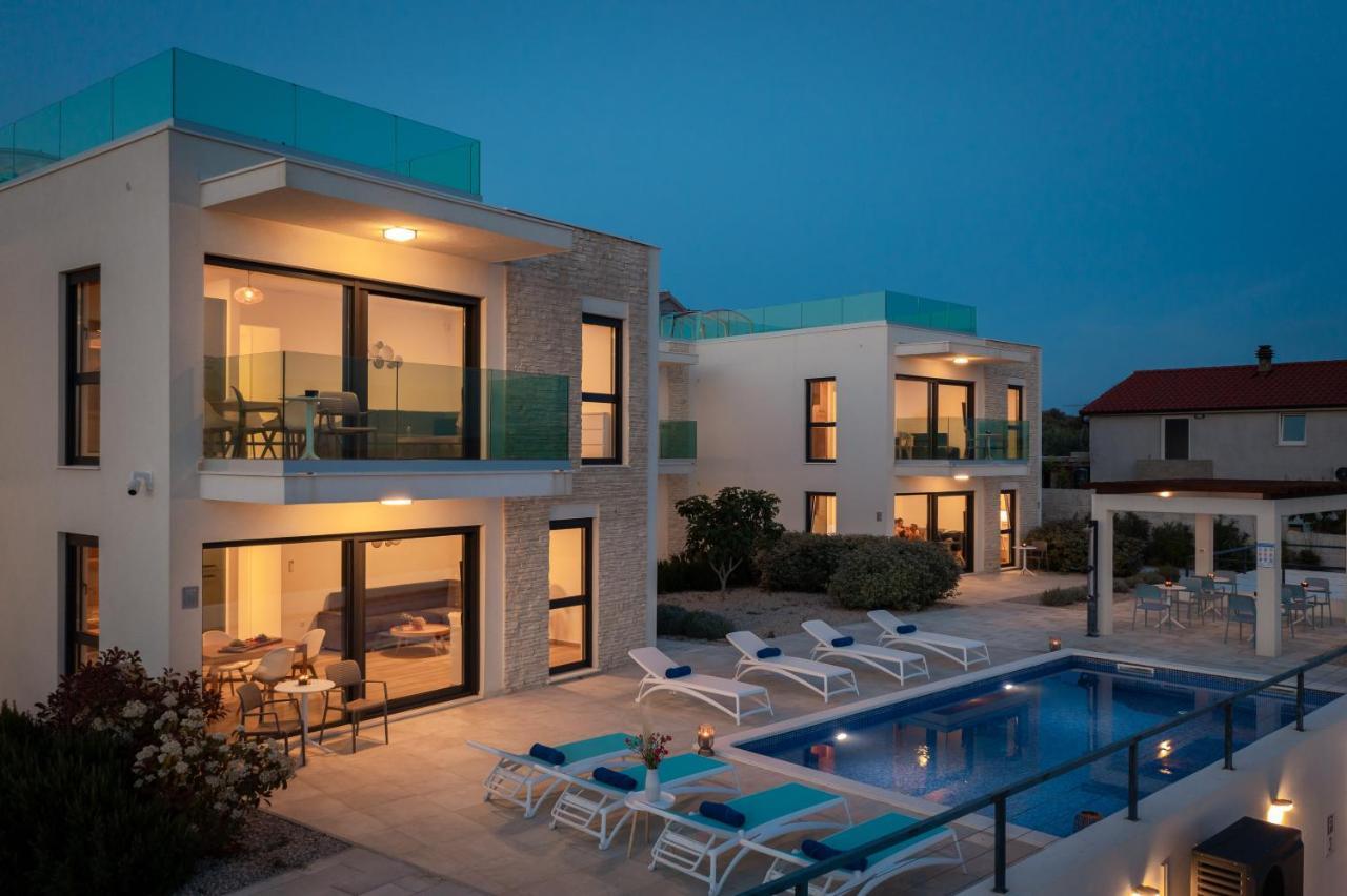 Sun Resort Apartments Zecevo Ngoại thất bức ảnh