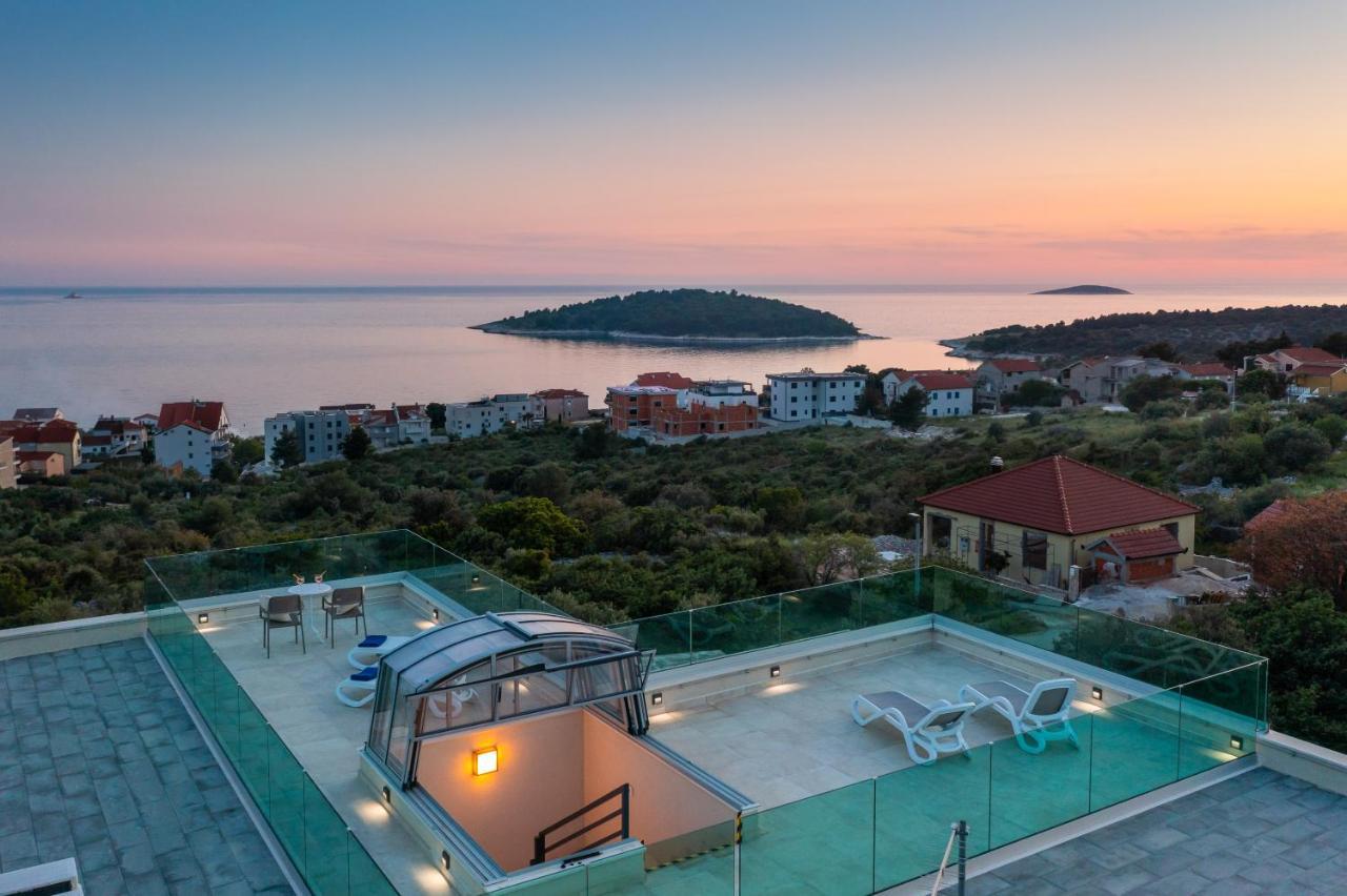 Sun Resort Apartments Zecevo Ngoại thất bức ảnh