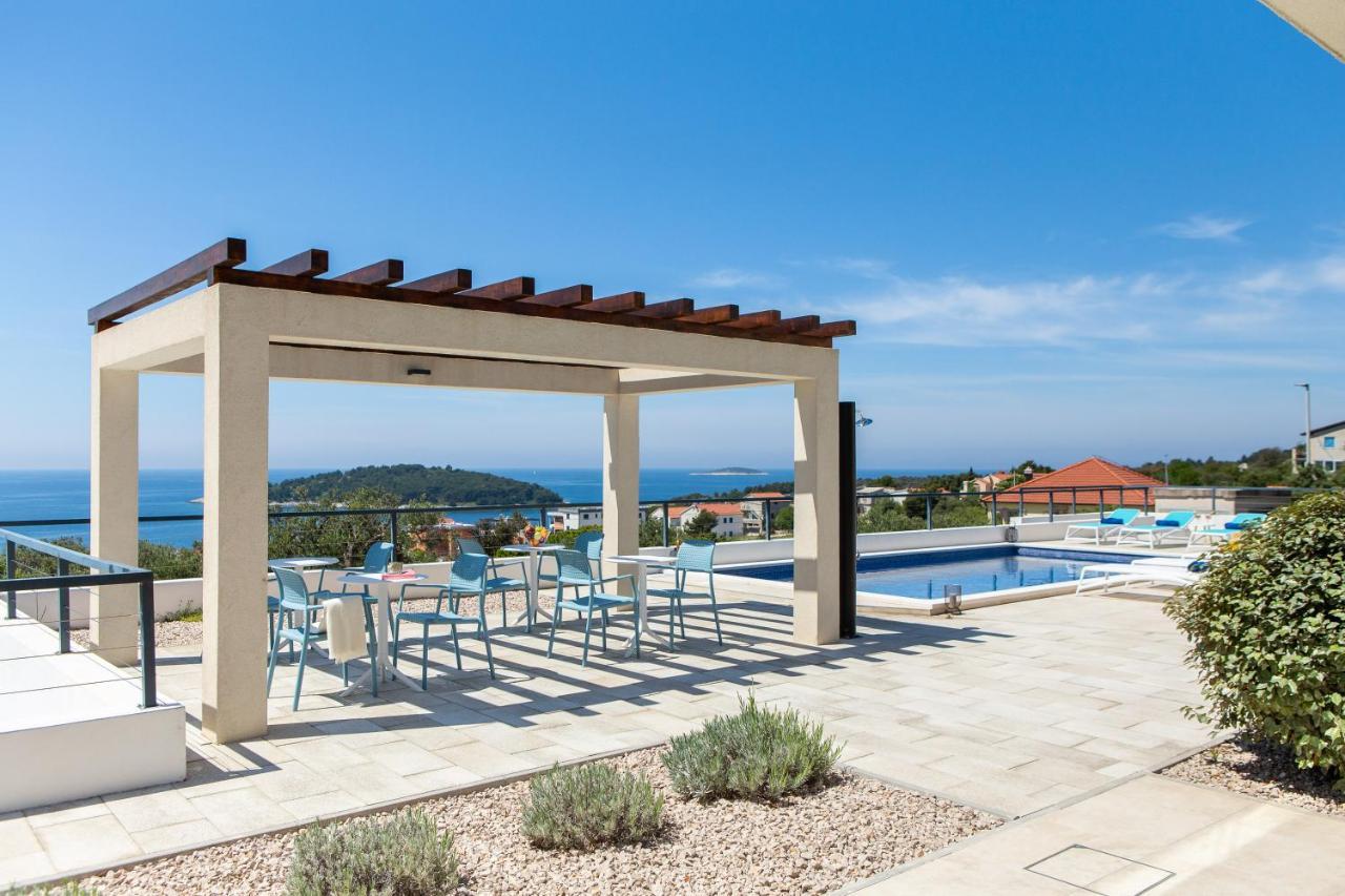 Sun Resort Apartments Zecevo Ngoại thất bức ảnh